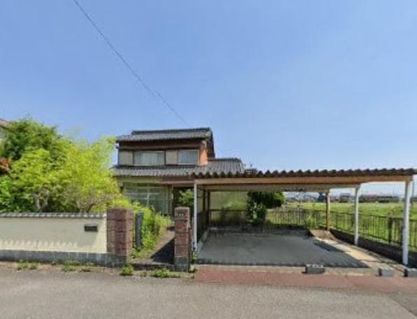 岐阜県安八郡神戸町カーポートとドッグランのある家