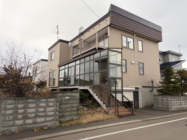 戸建(岩見沢市北5条西16丁目)