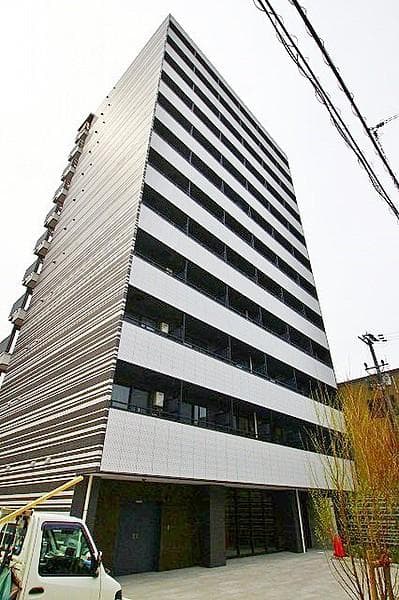 今流行りR RESIDENCES難波南