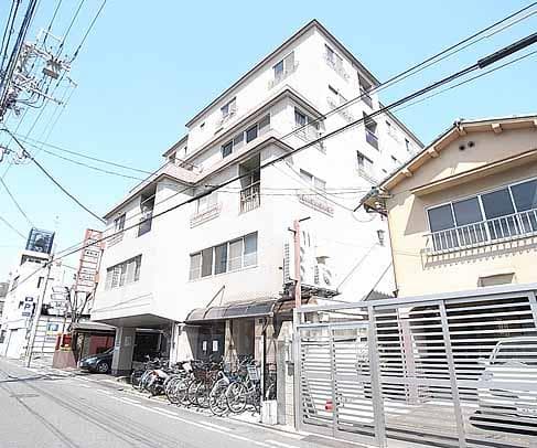 今流行り京都銀色の宿