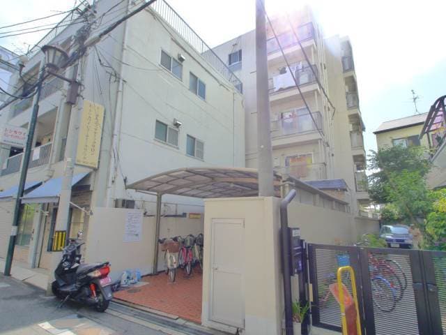 今流行りマンション山坂