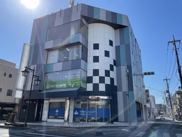 春日部アークビル