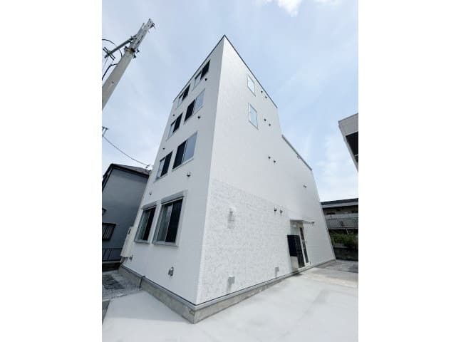 Novel Court西新井