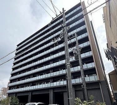 リヴィアス大阪ヴェリテ