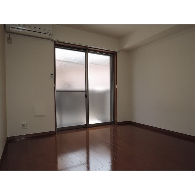 アムール こずえ