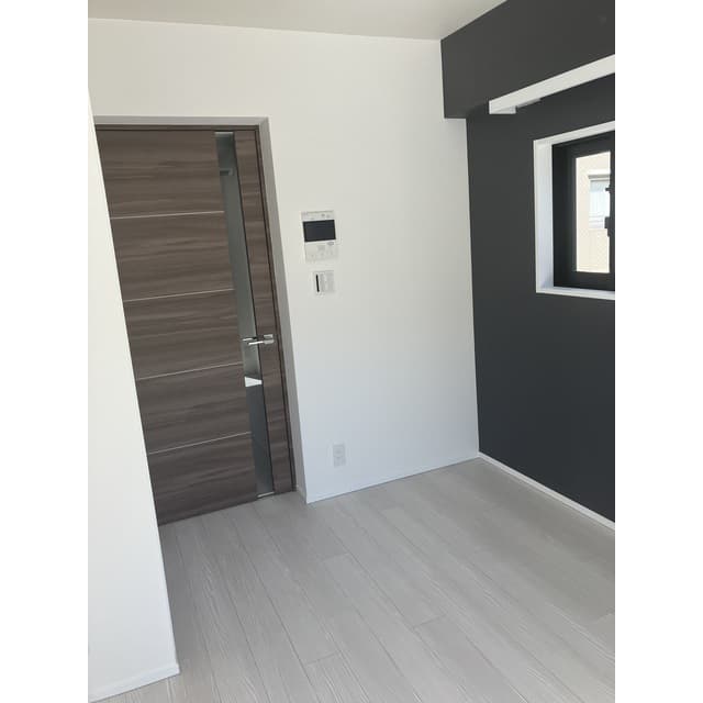 ロアール横浜西