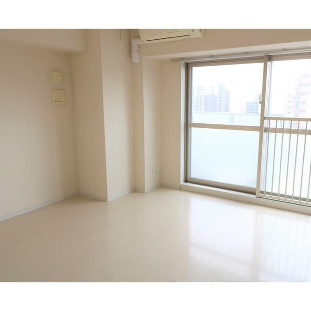 プレール・ドゥーク東京EAST