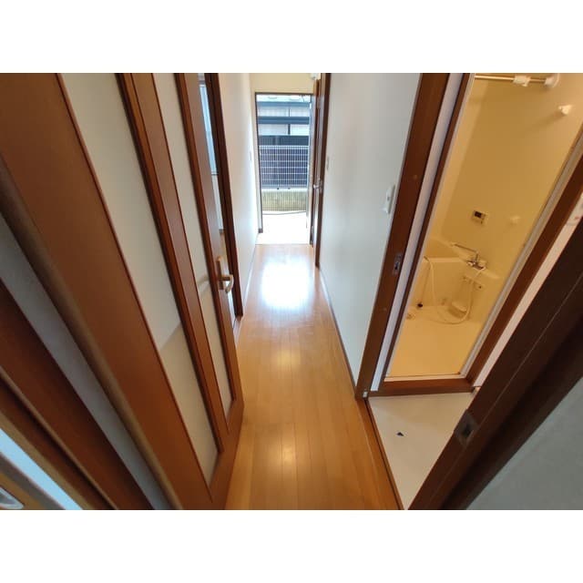 アンプルールフェールオロール