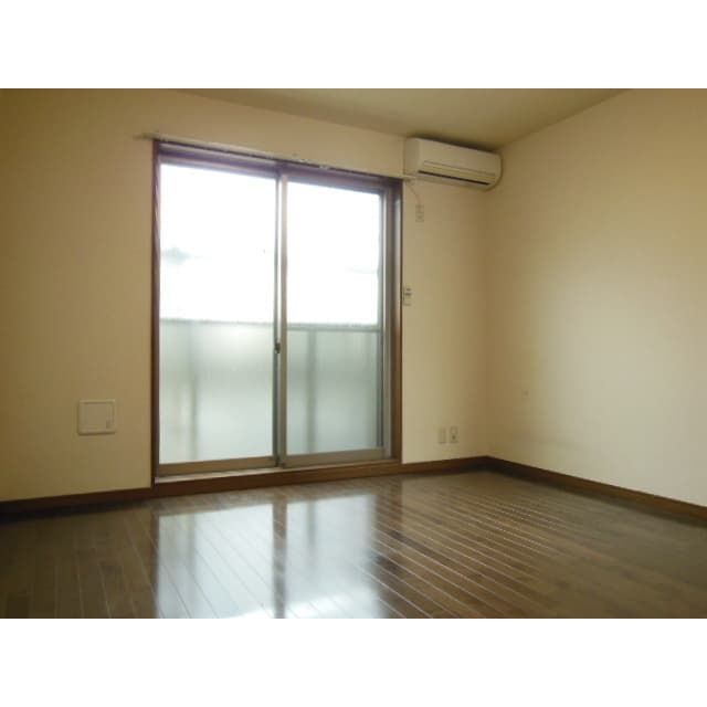 アムール エタン