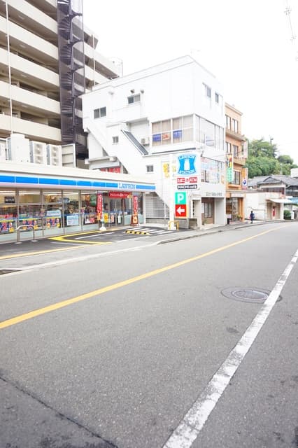 六信マンション