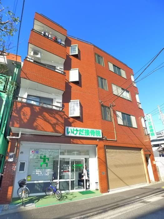 エルムーントビサン